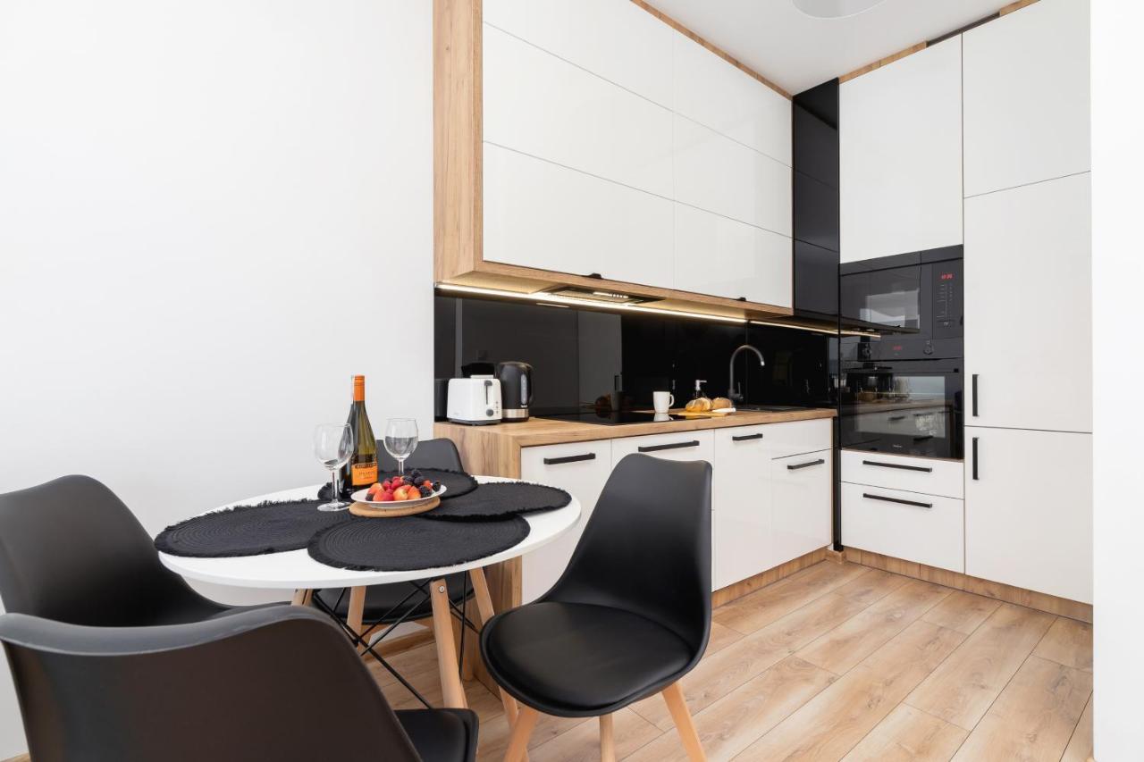 Apartments Steam Park Old Town Cracow By Noclegi Renters Kraków Exteriör bild